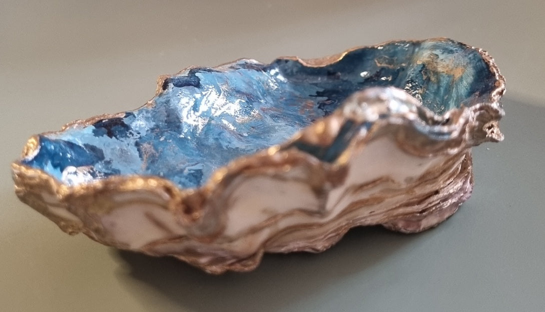 Shell Art - NZ Oyster- Caribbean Blue Sea 🌊