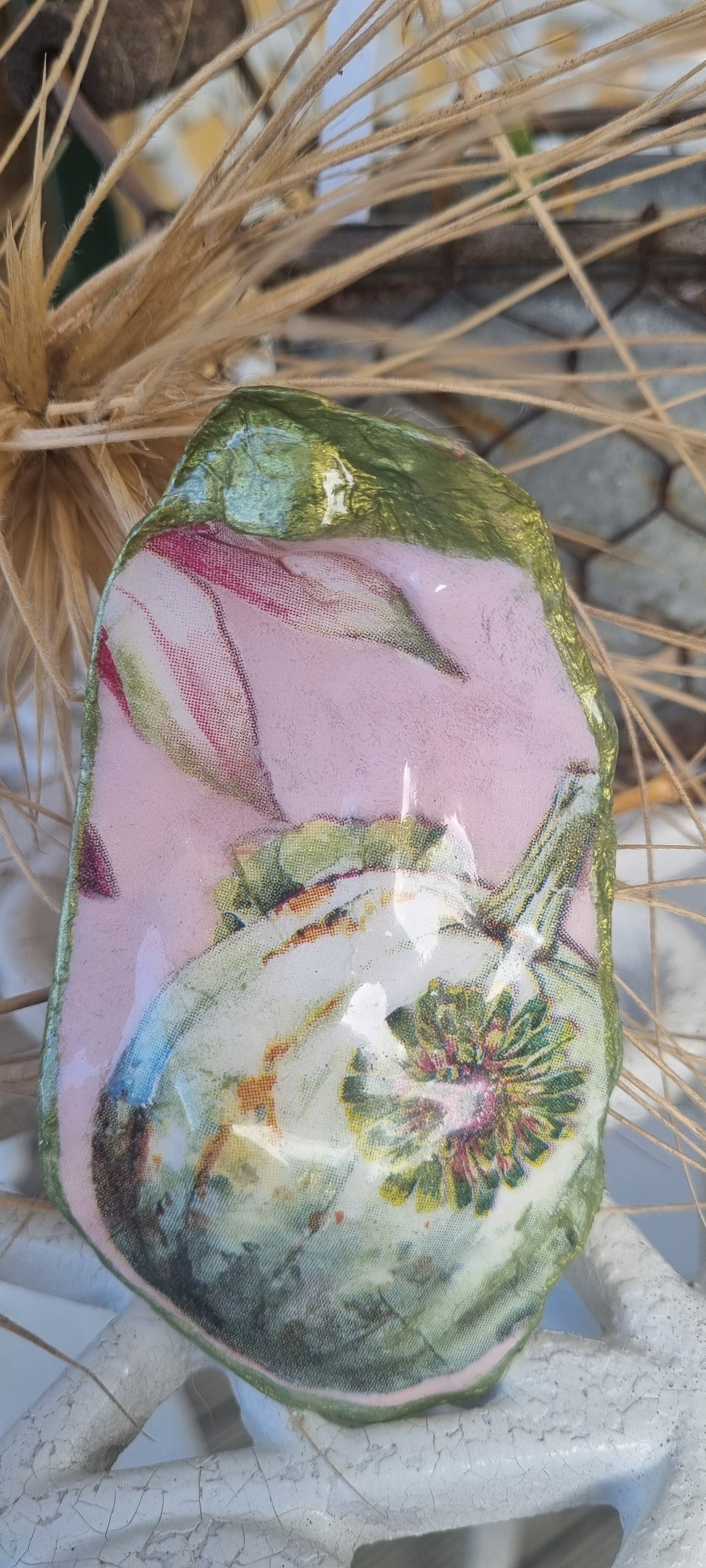 Dusky Pink Dahlia NZ Oyster Shell Art